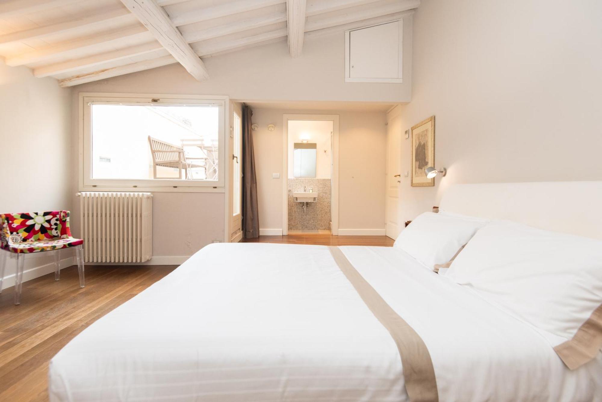 Apartmán Giambologna Attic By Firenze Prestige Exteriér fotografie